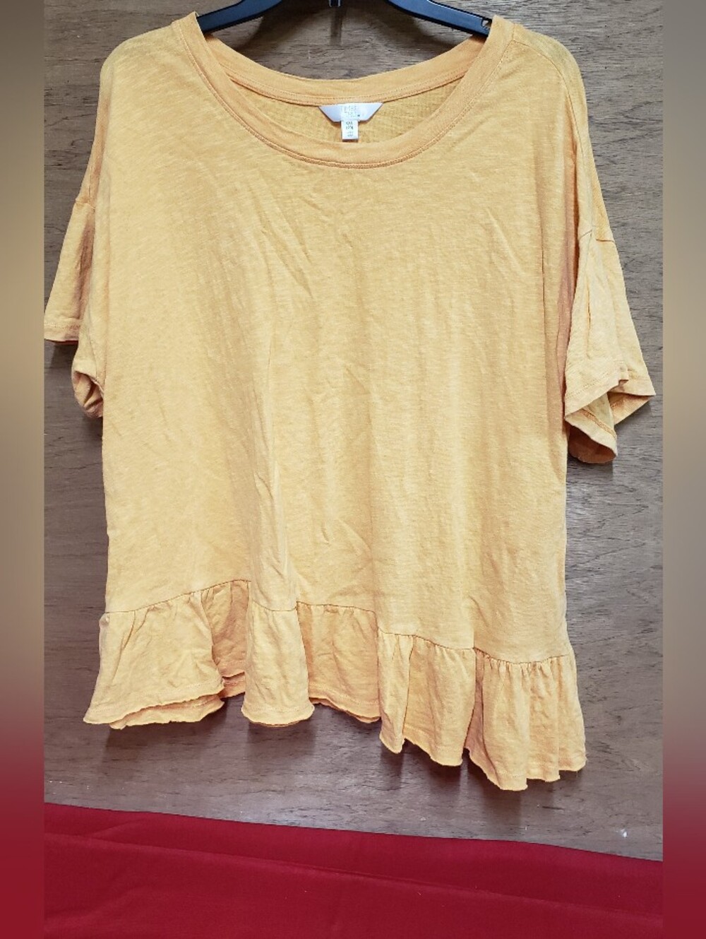 Time And Tru Ladies Ruffled Bottom Pullover Top XXL